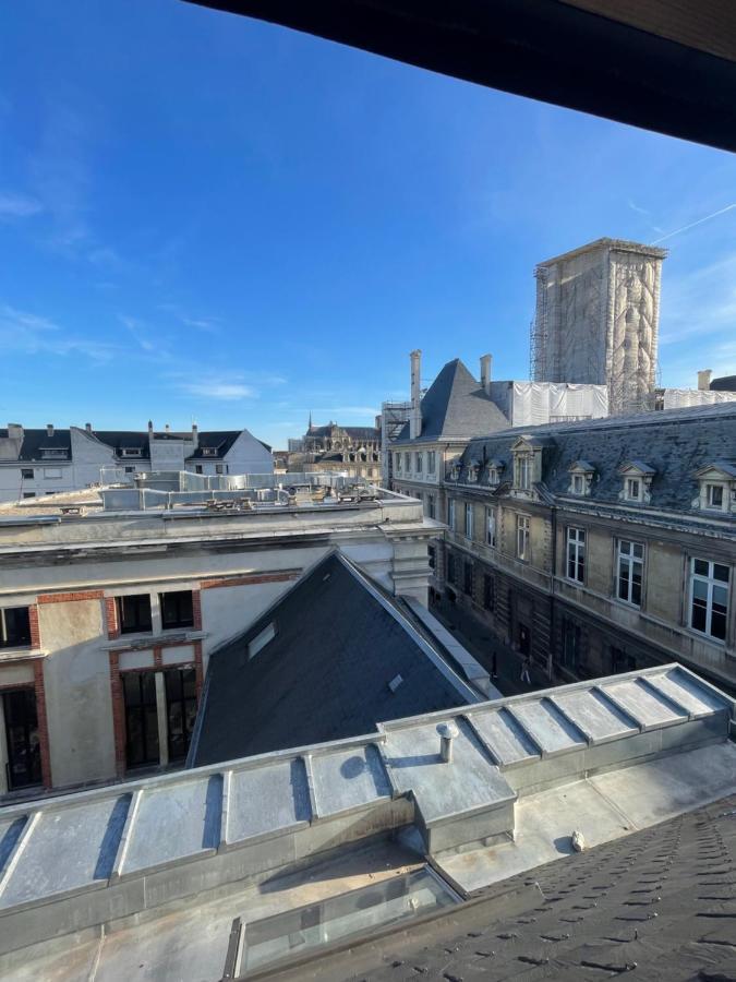 Au Coeur De La Ville De Remeš Exteriér fotografie
